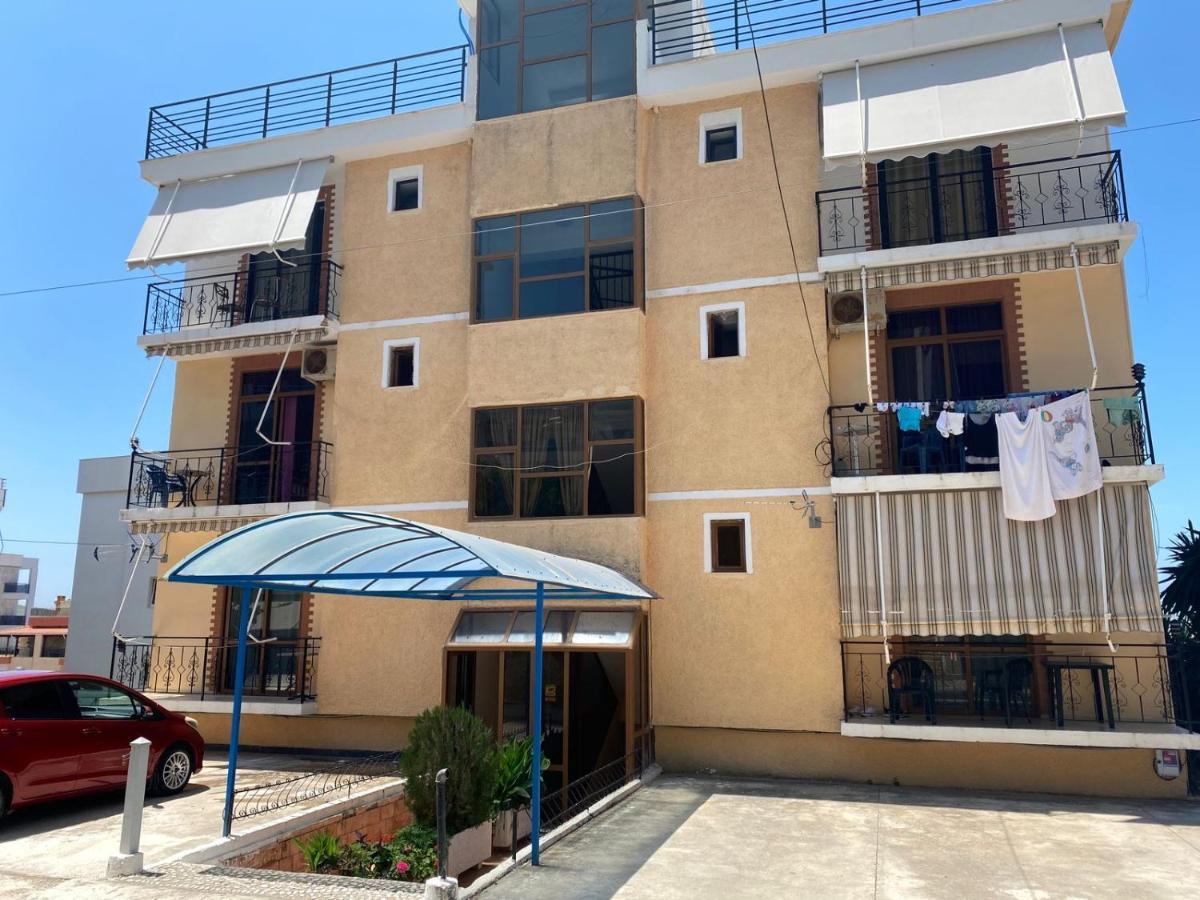Augusto Rooms Sarande Luaran gambar