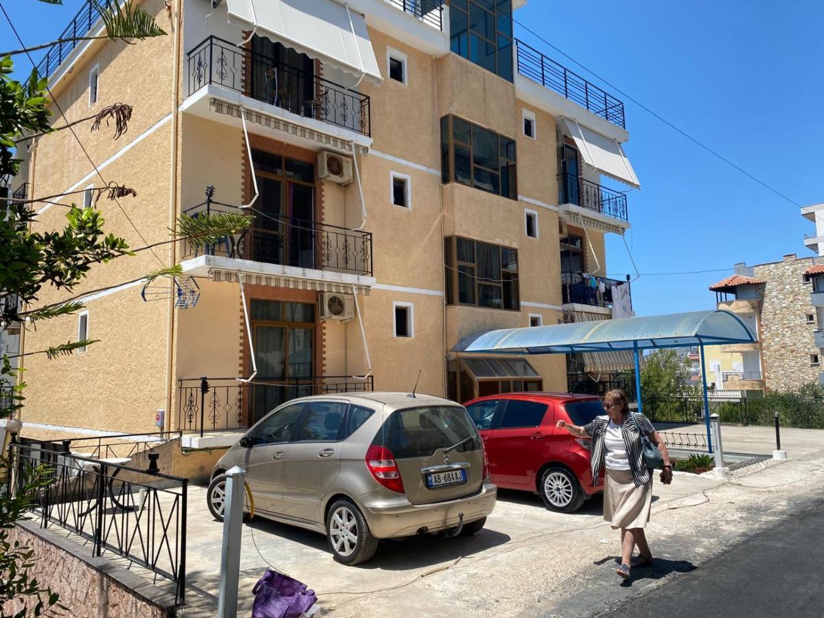 Augusto Rooms Sarande Luaran gambar