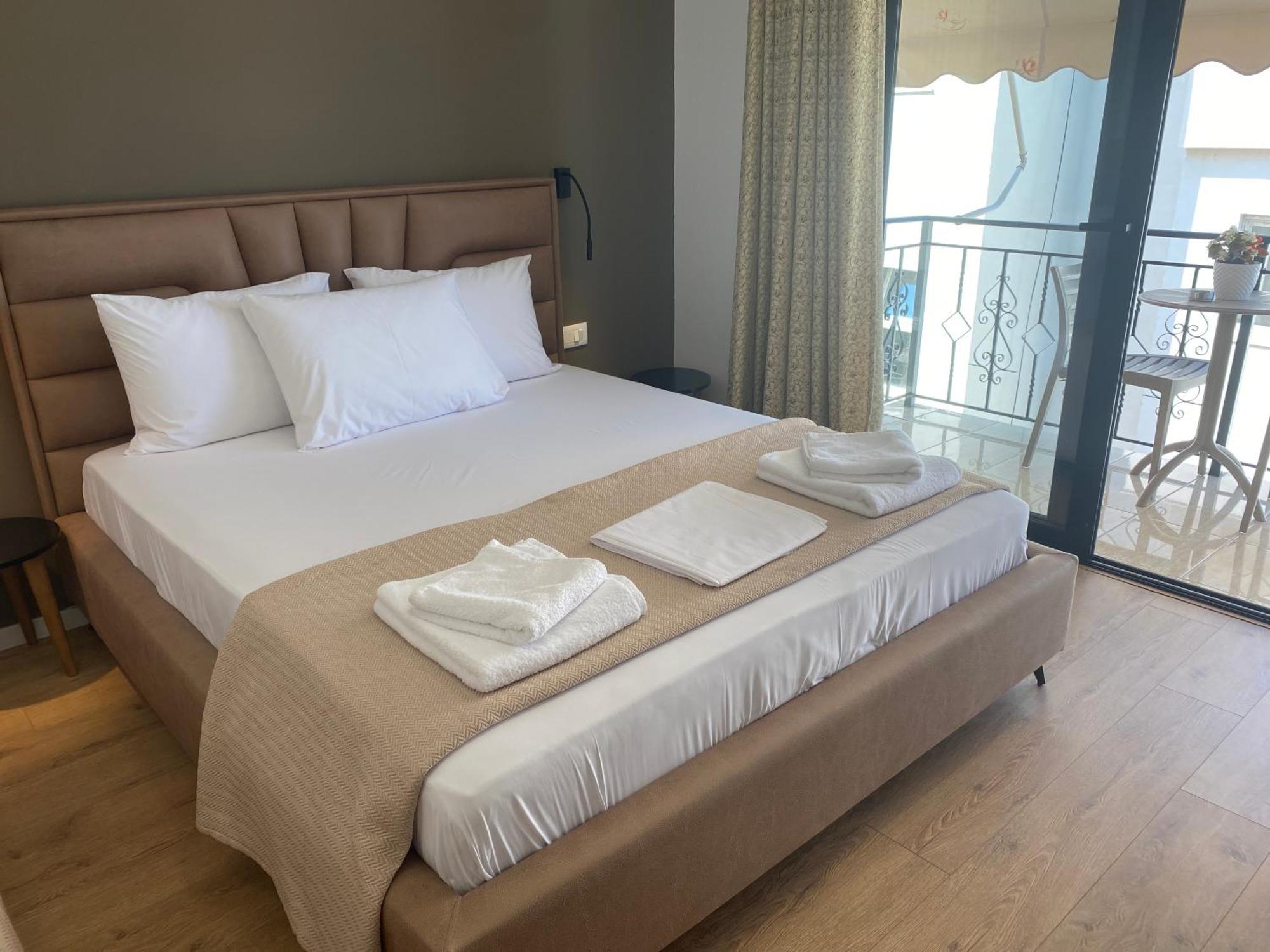 Augusto Rooms Sarande Luaran gambar