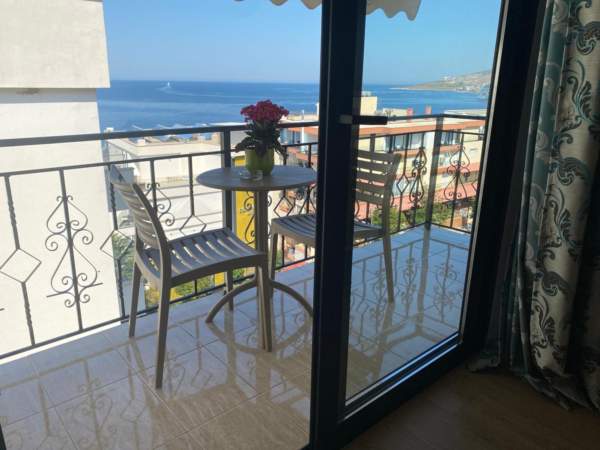 Augusto Rooms Sarande Luaran gambar