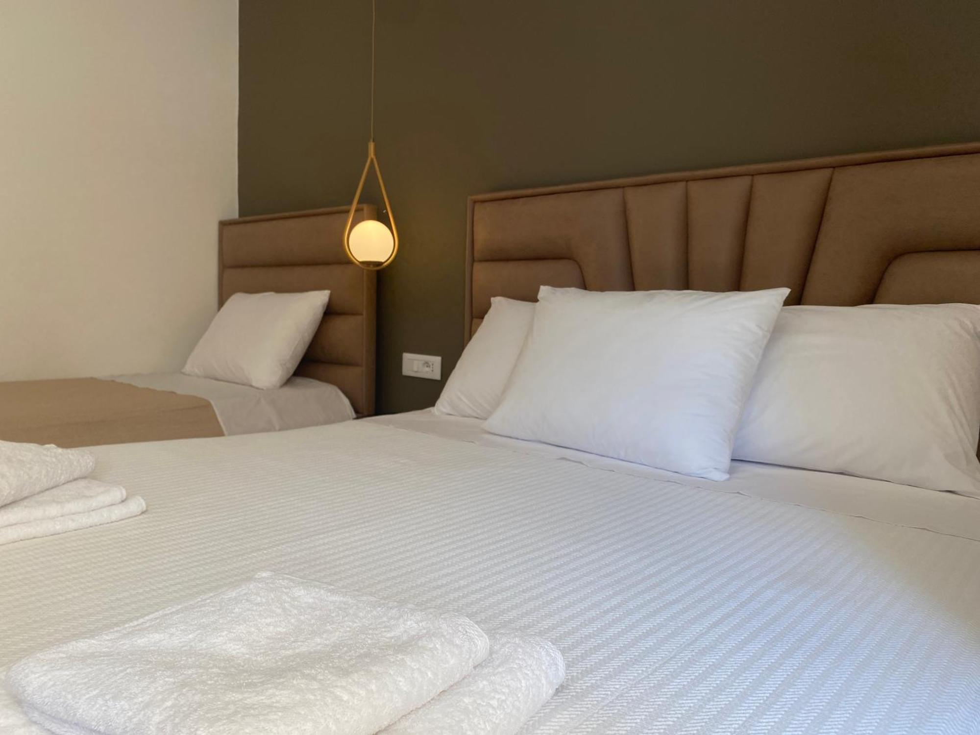 Augusto Rooms Sarande Luaran gambar