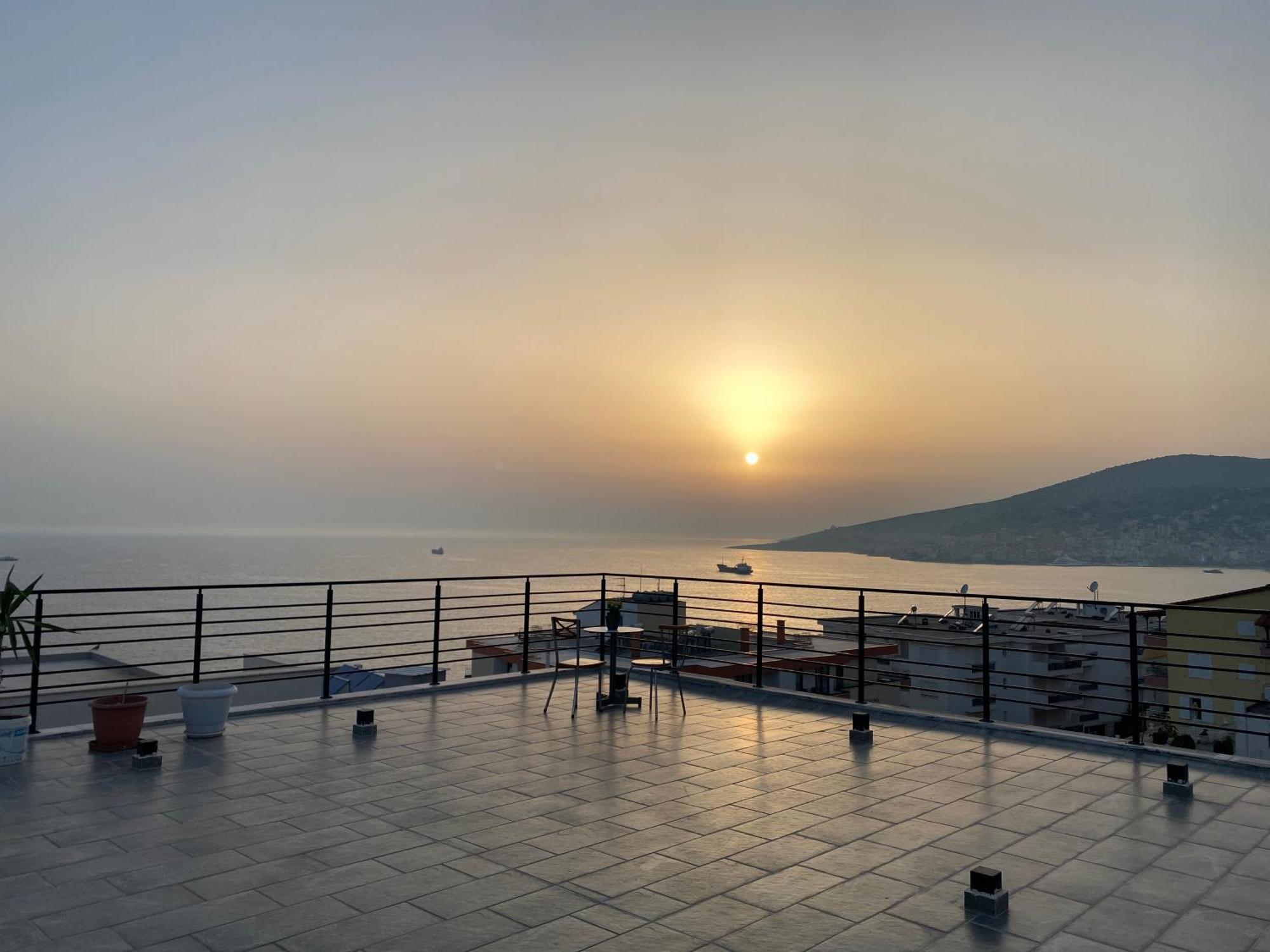 Augusto Rooms Sarande Luaran gambar